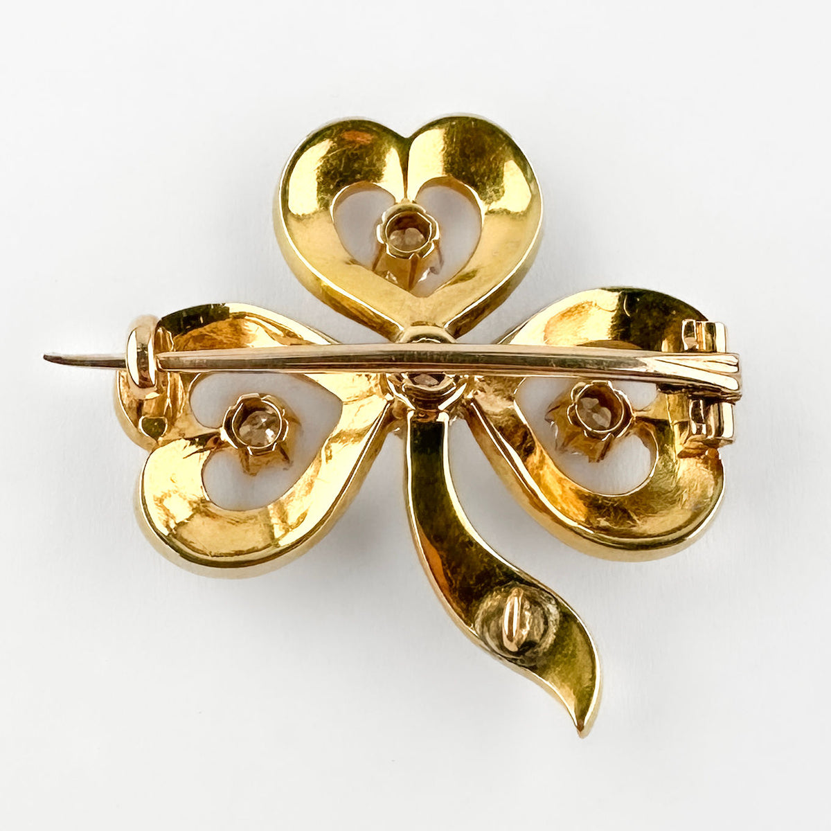 Edwardian Antique Pearl and Diamond Set 15ct Gold Clover Brooch