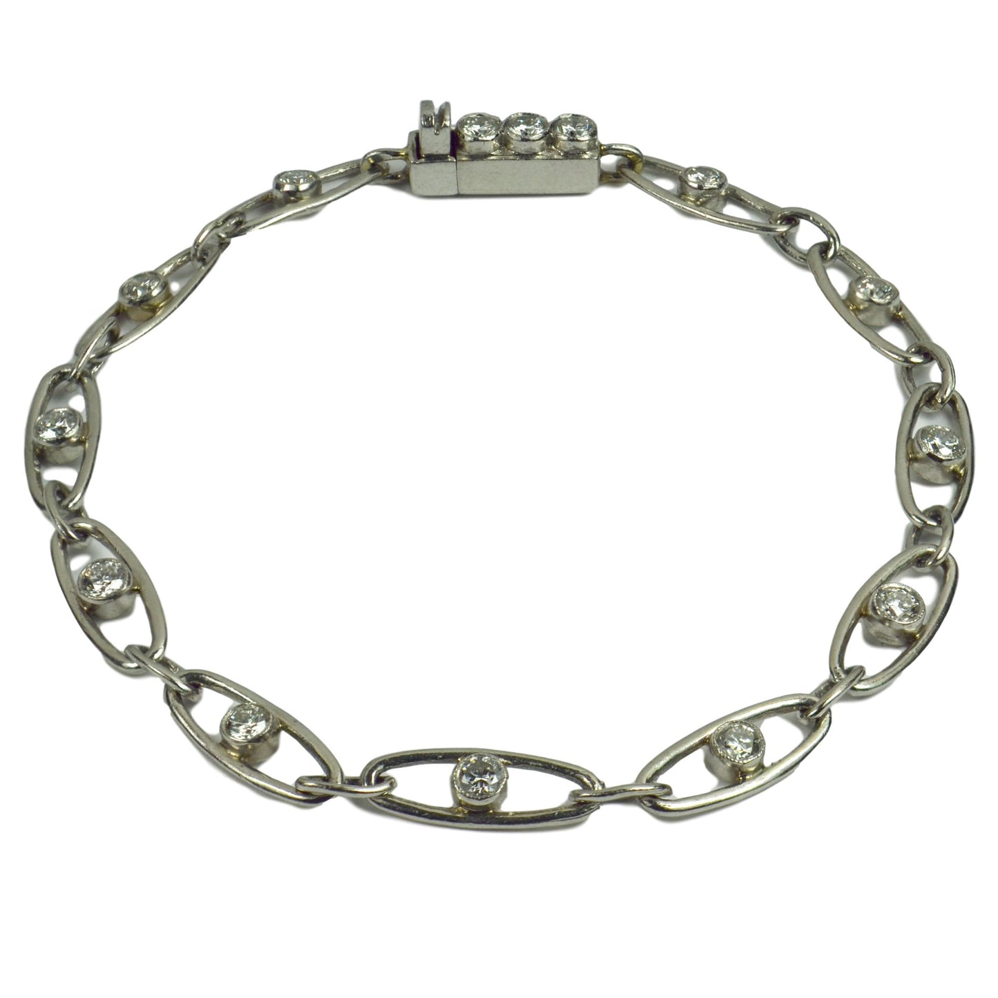 Art Deco 1.40ct Diamond and Platinum Oval Link Bracelet