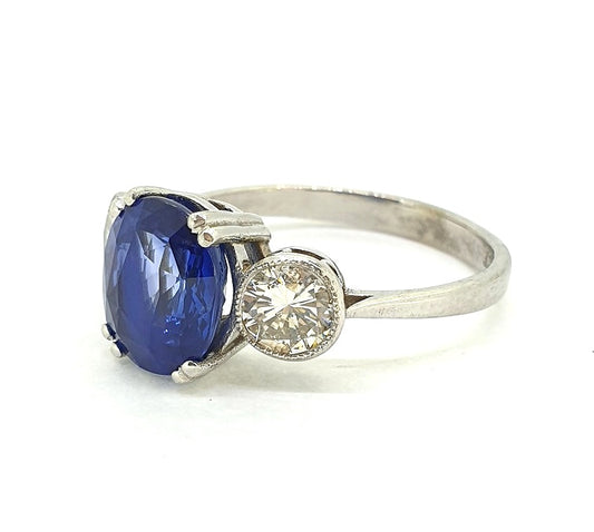 sapphire ring