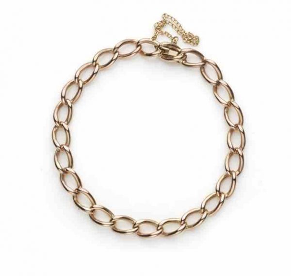 Gold link chain bracelet London