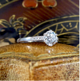 0.75ct Diamond Solitaire Engagement Ring with Diamond Shoulders