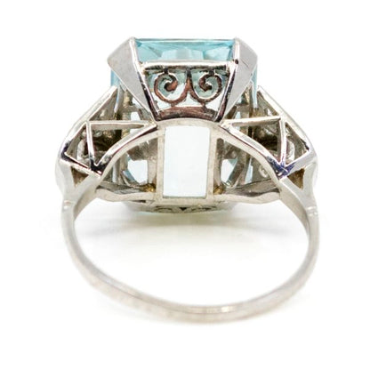Retro 9.5ct Aquamarine and Diamond Ring