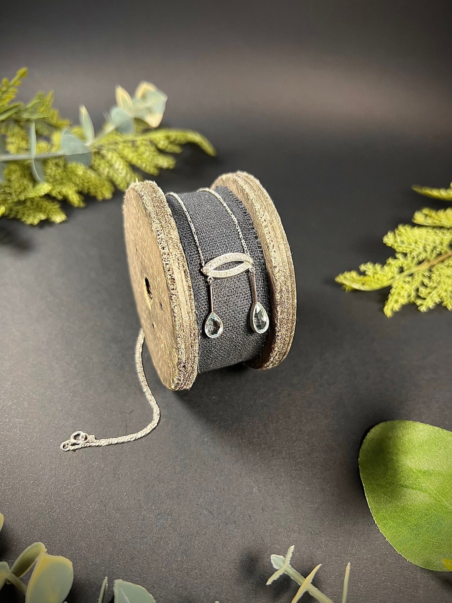 Antique Platinum, Edwardian Aquamarine & Diamond Lavalier Pendant Necklace