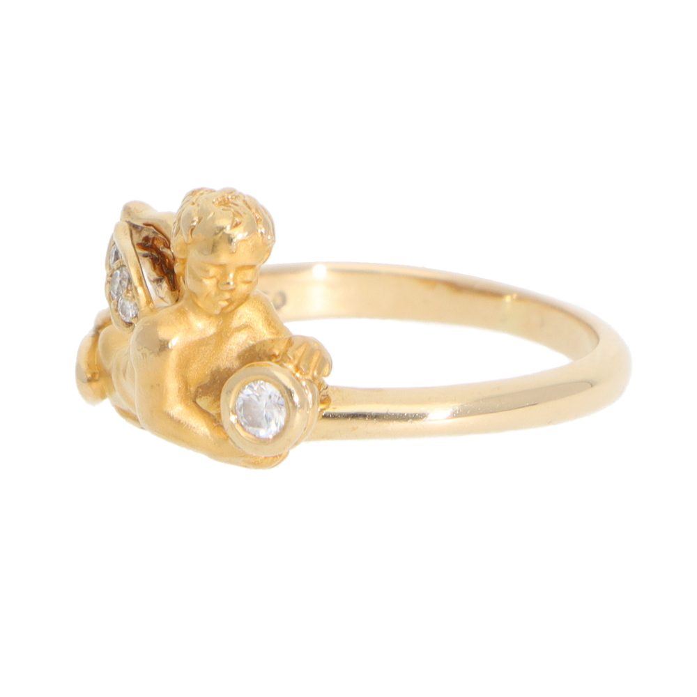 My Angel diamond ring in gold.