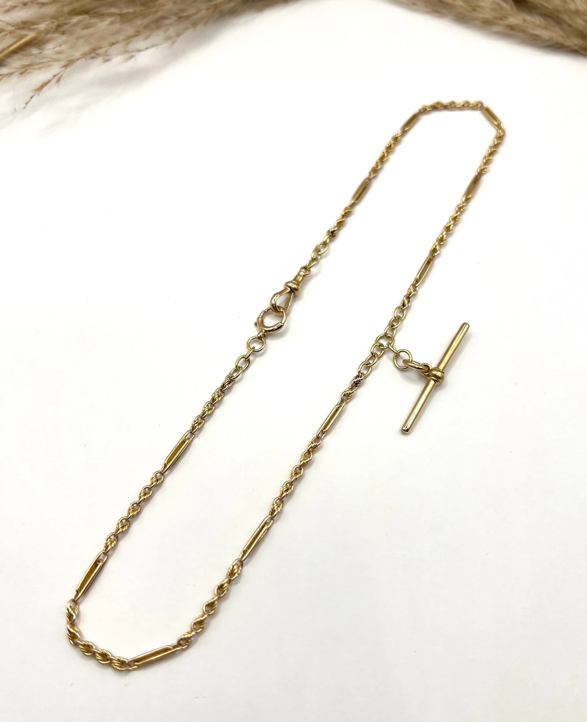 Antique 18 Carat Yellow Gold Albert Chain Fancy Paperclip Knot Link Necklace