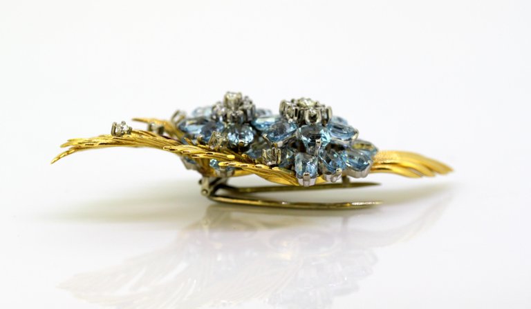 Vintage Aquamarine and Diamond Floral Brooch