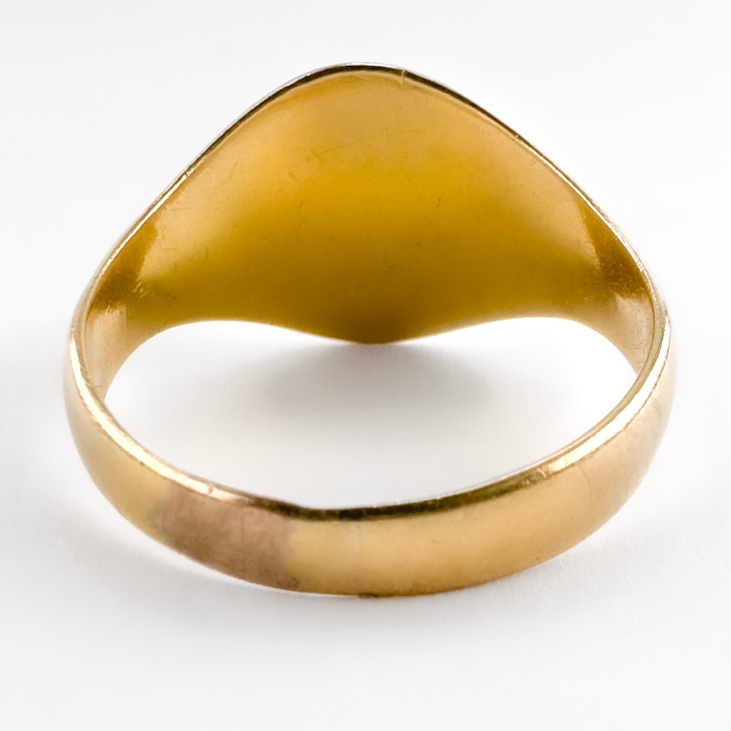 Edwardian Antique 18ct Yellow Gold Signet Ring with Scroll Shoulders, Circa 1908
