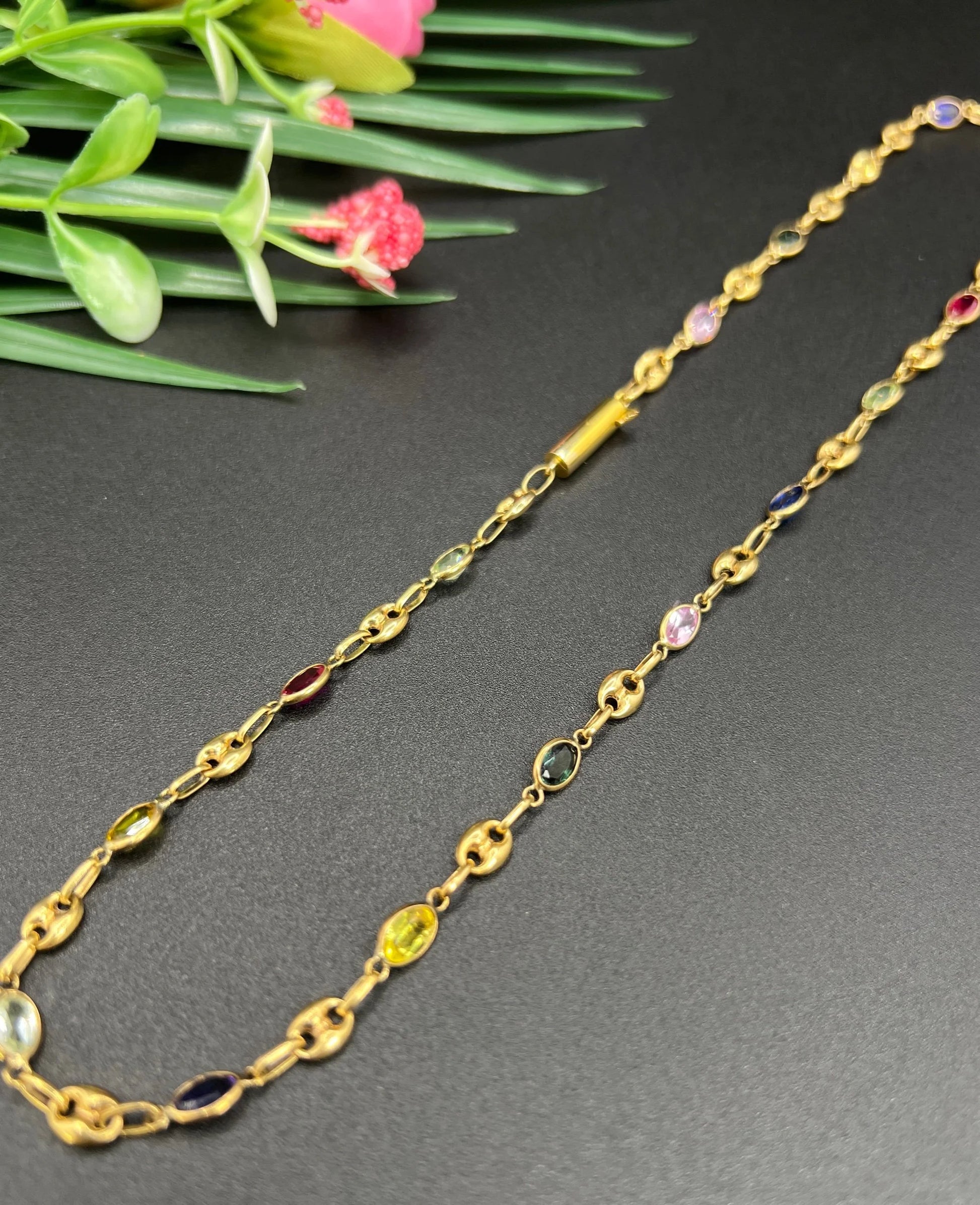 Vintage 18 Carat Yellow Gold Gemstone Harlequin Necklace with Barrel Clasp