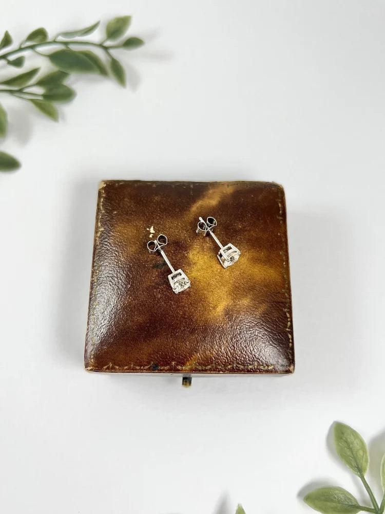 Vintage 1.02ct Diamond Solitaire Stud Earrings