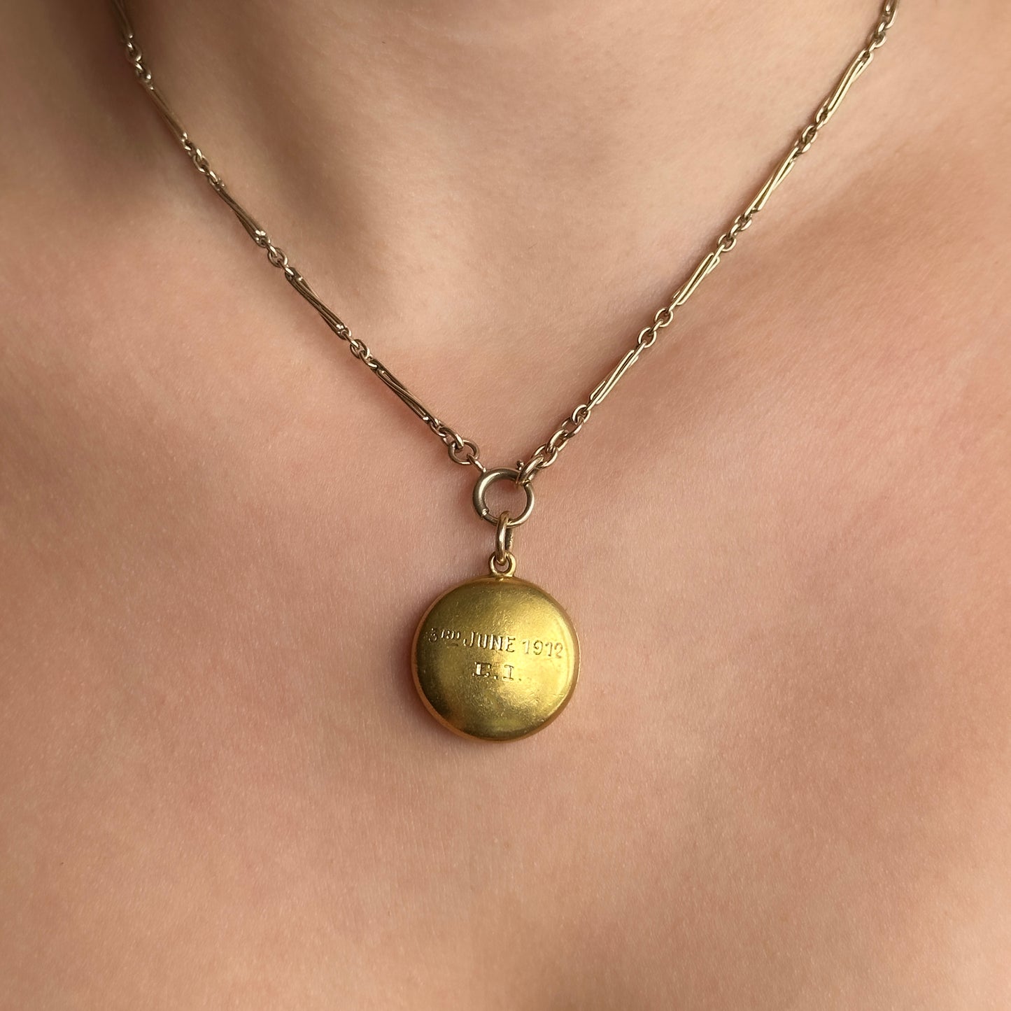 Antique 15ct Yellow Gold Memorial Triple Locket Pendant with Forget Me Not Victorian Edwardian