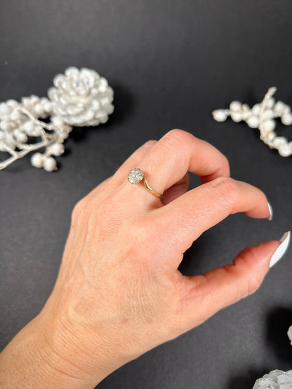 Antique 18ct Gold & Platinum Stamped, Edwardian Diamond Daisy Ring