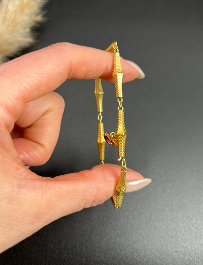 Antique 15 ct Yellow Gold, Georgian Fancy Link, Diamond Set Heart Charm Bracelet