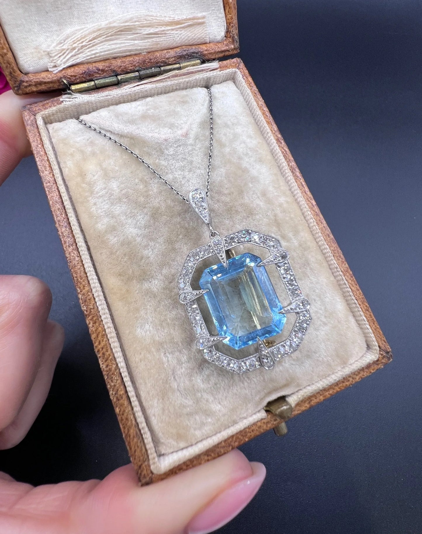 French Edwardian 18 Carat Gold, Platinum, Aquamarine and Diamond Pendant Necklace