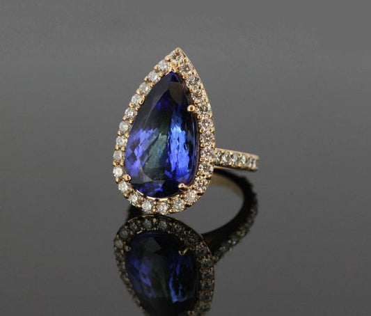 Vintage 14.38ct Natural Tanzanite and Diamond Ring, 18ct Yellow Gold