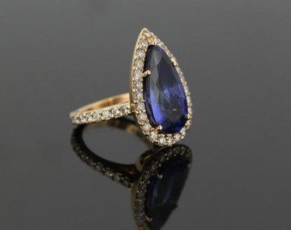 Vintage 14.38ct Natural Tanzanite and Diamond Ring, 18ct Yellow Gold