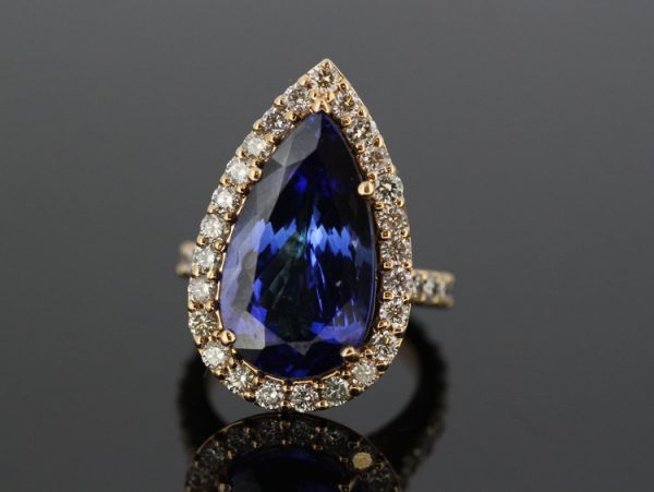 Vintage 14.38ct Natural Tanzanite and Diamond Ring, 18ct Yellow Gold