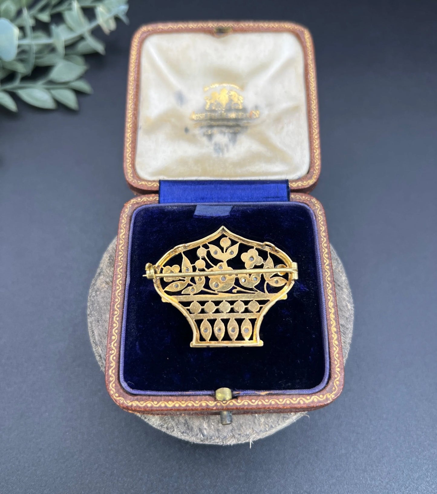 Belle Epoque 18 Carat Gold, Platinum, Diamond and Pearl Flower Basket Brooch/Pendant
