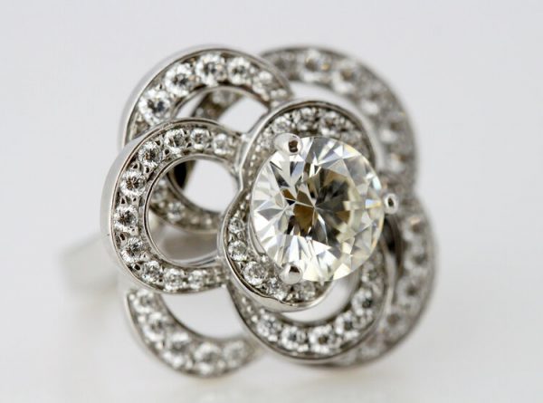 Chanel Fil de Camélia Diamond Ring in 18ct White Gold