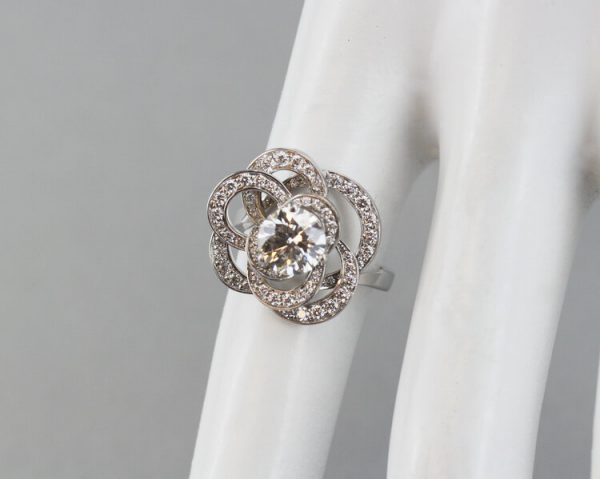 Chanel Fil de Camélia Diamond Ring in 18ct White Gold