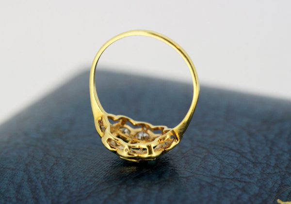 Vintage Emerald and Diamond Ring in 18ct Yellow Gold