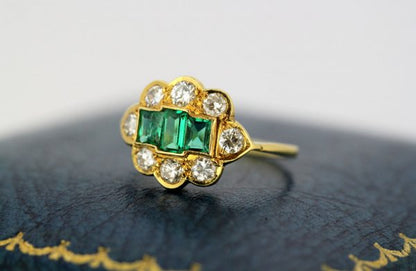 Vintage Emerald and Diamond Ring in 18ct Yellow Gold