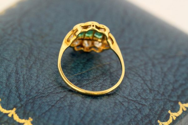 Vintage Emerald and Diamond Ring in 18ct Yellow Gold