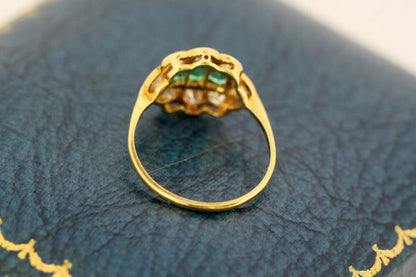 Vintage Emerald and Diamond Ring in 18ct Yellow Gold