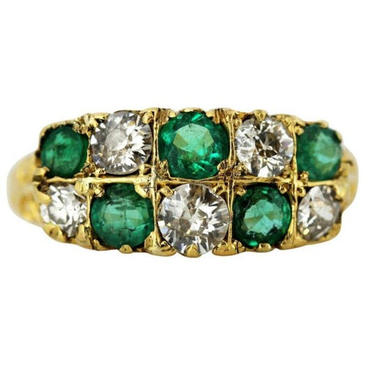 Antique Victorian Emerald and Diamond Ring in 18ct Yellow Gold, Circa 1890s