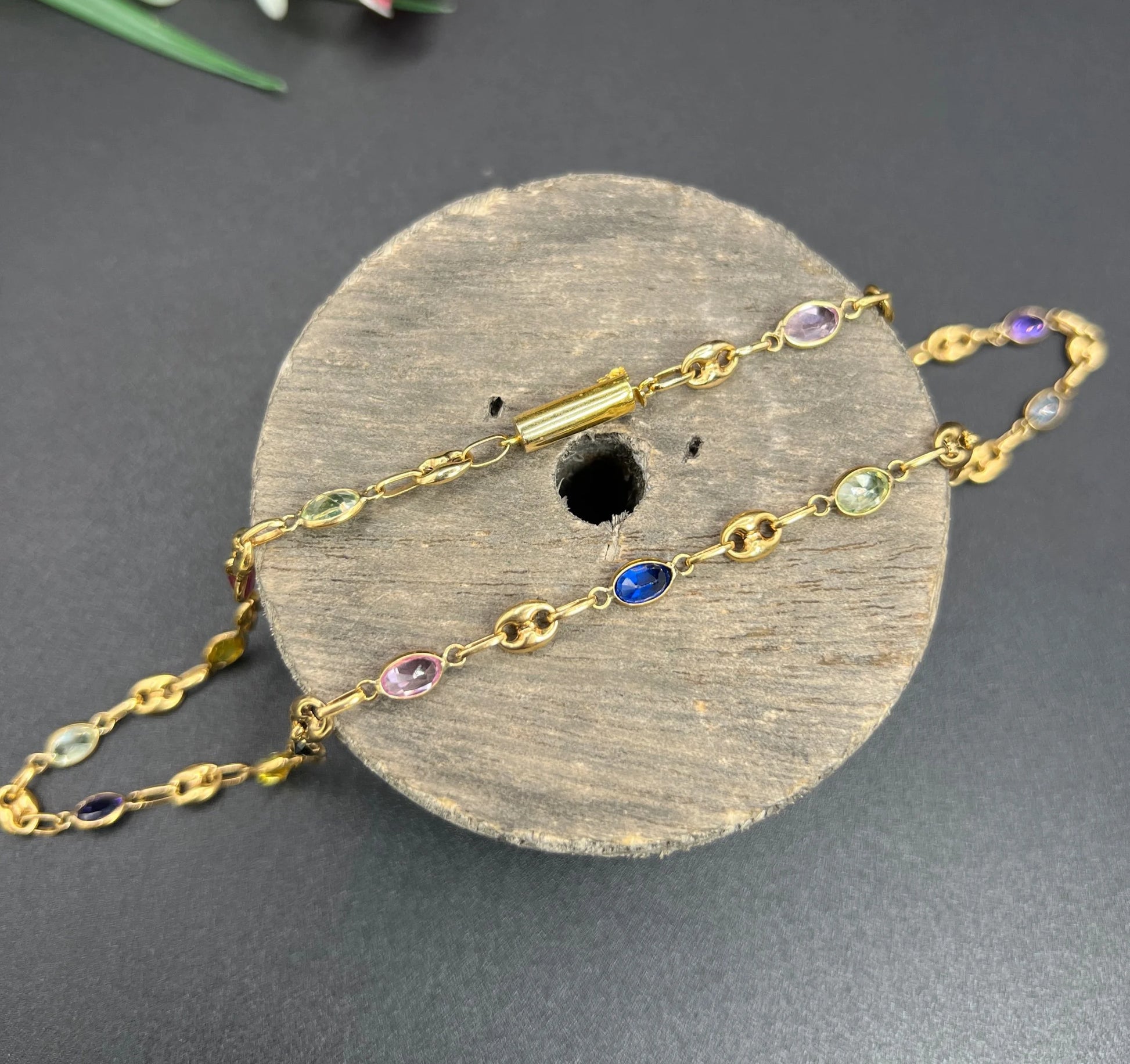 Vintage 18 Carat Yellow Gold Gemstone Harlequin Necklace with Barrel Clasp