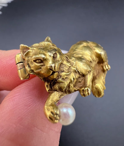 Edwardian 18 Carat Gold Cat Playing with Pearl Ball Brooch, Circa 1910