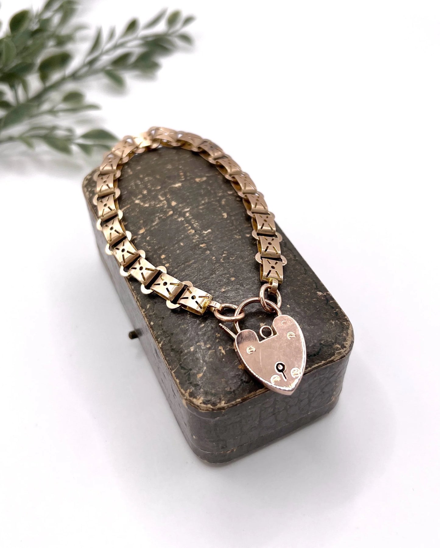Antique 9 Carat Rose Gold Fancy Link Bracelet with Heart Shaped Padlock