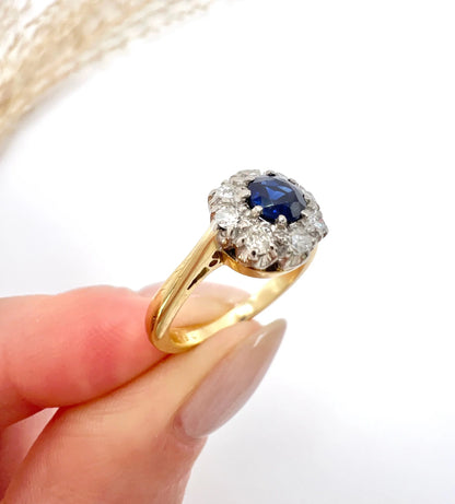 Vintage 18 ct Gold Stamped, 1960's Sapphire And Diamond Cluster Engagement Ring