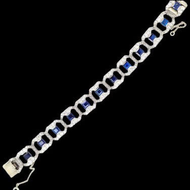 Art Deco French 8.64ct Trap Cut Sapphire and 8.40ct Old Cut Diamond Bracelet in Platinum