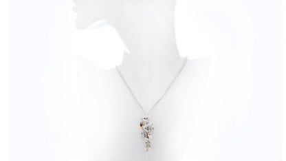 Fope 18ct White Gold Necklace; with 0.52 carats brilliant cut Diamond set rondels, Made in Italy, Circa 2000s