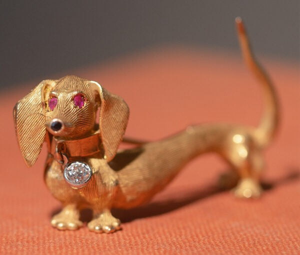 Vintage 18ct Yellow Gold Dachshund Dog Brooch