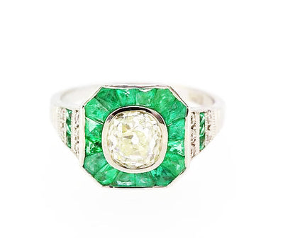 Emerald and Diamond Target Ring, 1.41 carats, 18ct White Gold