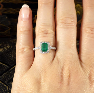1.05ct Emerald and Diamond Cluster Ring with Diamond Set Shoulders