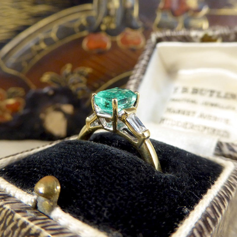 1.26ct Emerald Ring with Baguette Cut Diamond Shoulders