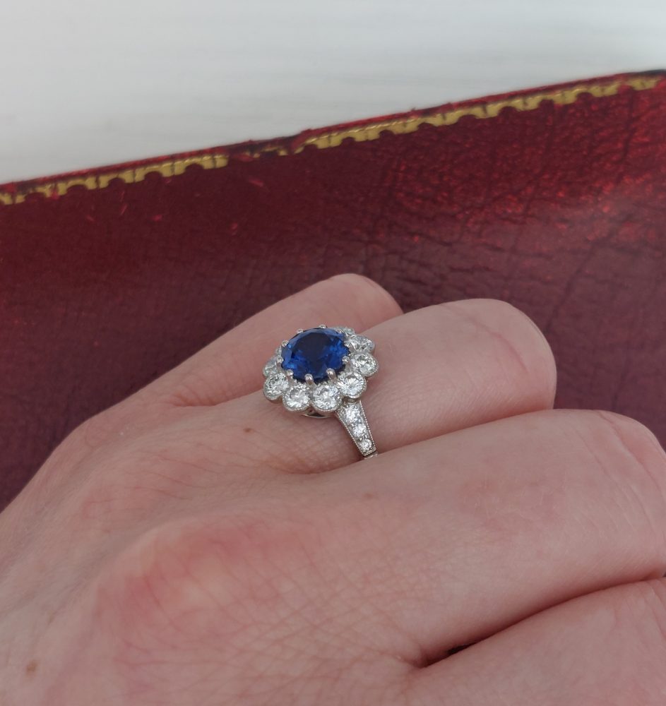 1.90ct Sapphire and Diamond Daisy Cluster Ring