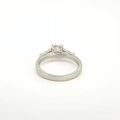 GIA Certified 1.09ct F Colour SI2 Clarity Diamond Solitaire Engagement Ring in Platinum