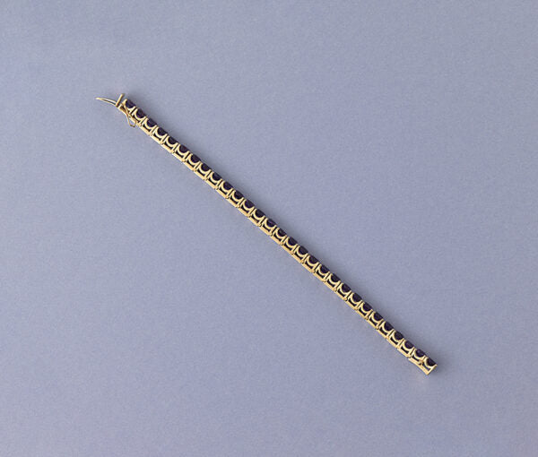 Modern Amethyst Line Bracelet, in 14ct yellow gold