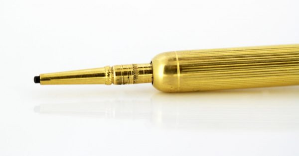 Cartier 18ct Yellow Gold Pencil Pendant, France, circa 1920's