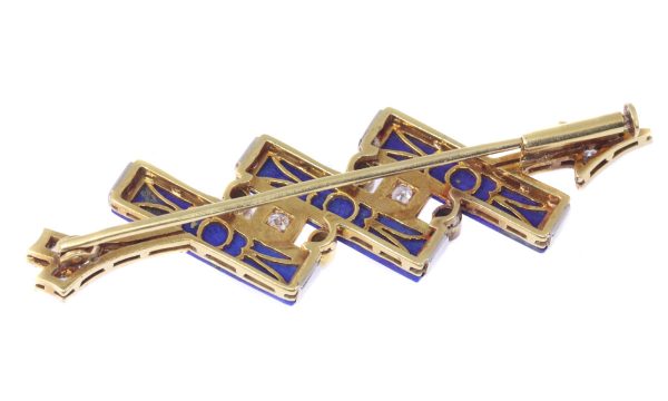 Diamond and Lapis Lazuli Arrow Brooch, Platinum and Gold, Circa 1940's