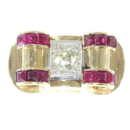 Impressive Retro Ring with Big Old Brilliant Cut Diamond and Carre Rubies