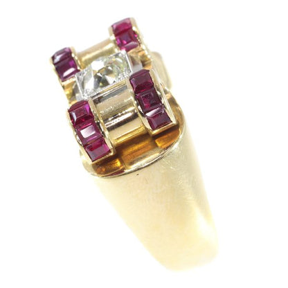 Impressive Retro Ring with Big Old Brilliant Cut Diamond and Carre Rubies