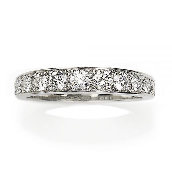 Tapered Diamond Ring, 18ct White Gold