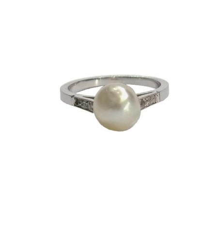 Antique Art Deco Natural Pearl Ring