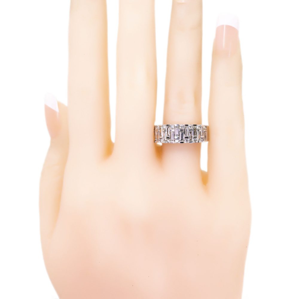 Contemporary Diamond Ring In 18 Carat White Gold