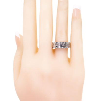 Contemporary Diamond Ring In 18 Carat White Gold