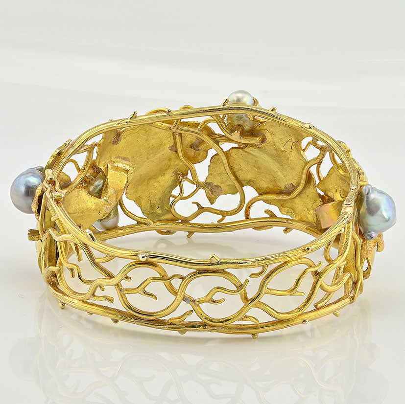 Vintage Cecconi Pearl and 18ct Yellow Gold Ivy Leaf Design Bangle Bracelet